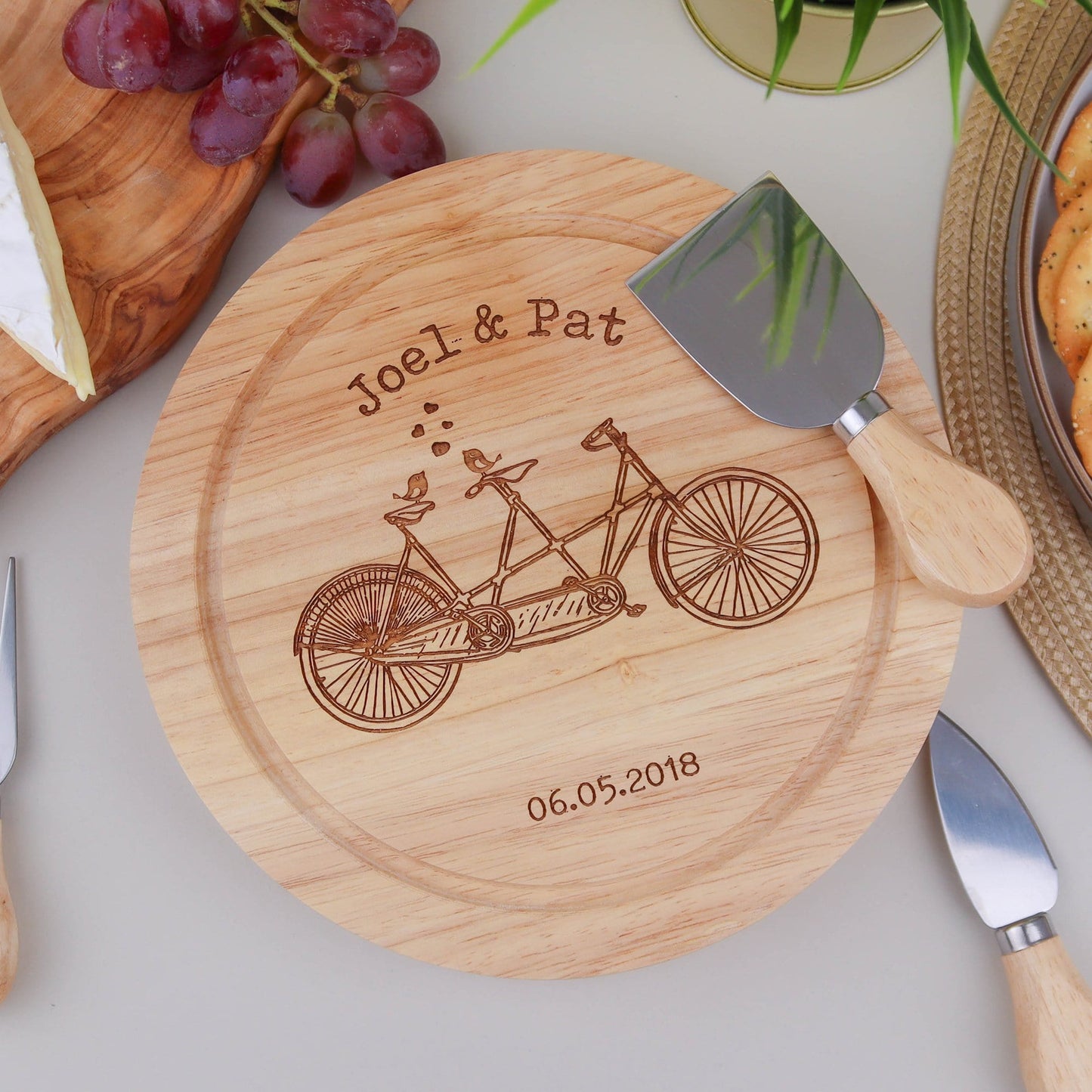 Tandem Cheese Board Knife Set
