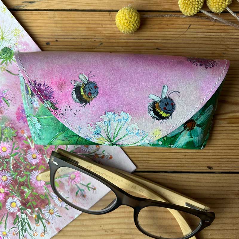 Bees in Summer Spectacle Case