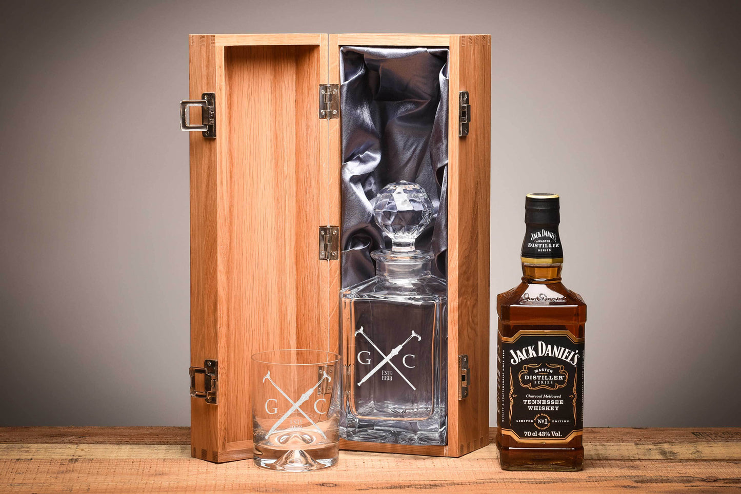 Gentlemen's Whiskey Gift Set