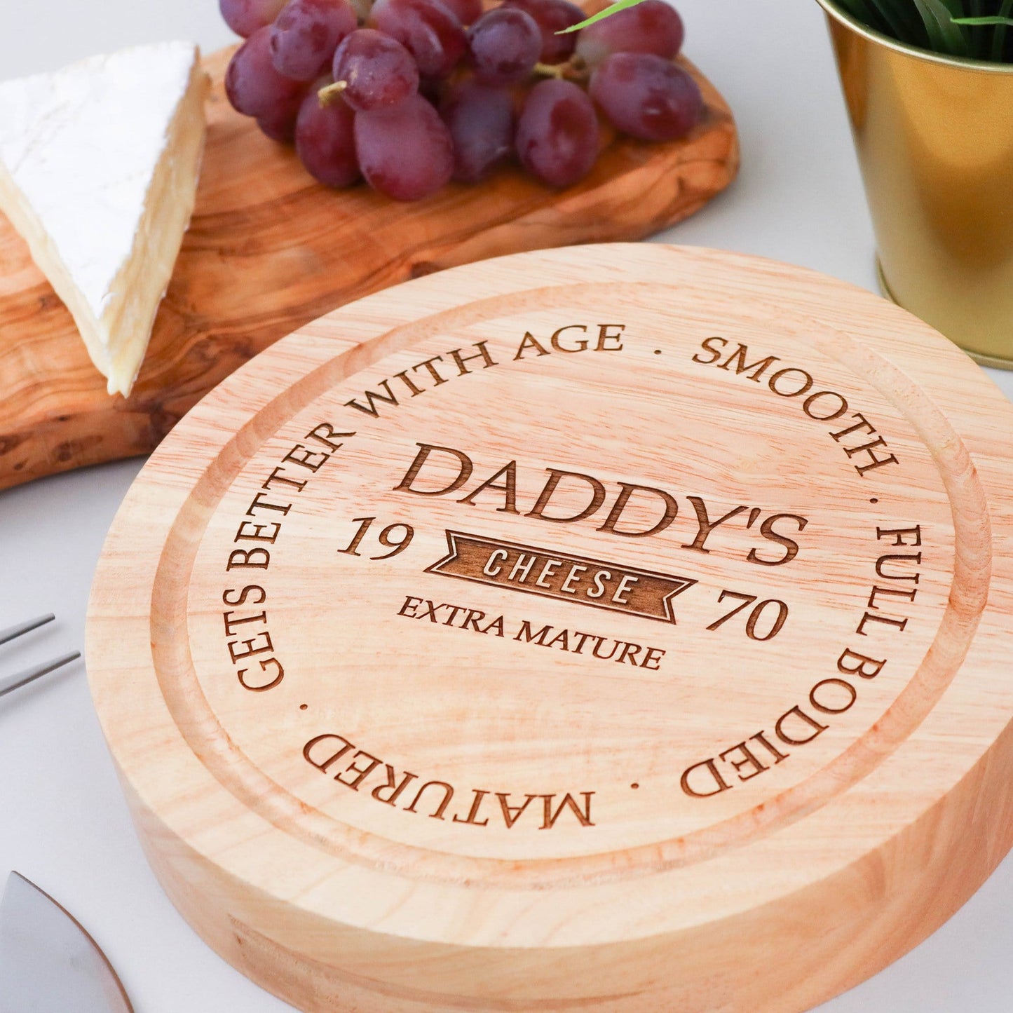 Cheesy Daddy Board & Knives Set