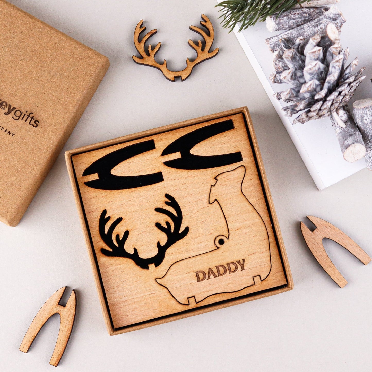 Reindeer Table Place Setting & Christmas Decoration